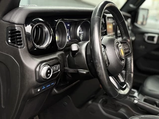 Jeep Wrangler Unlimited Brute 4xe 380 Sahara | Apple-Android |  Trekhaak | Adaptive Cruise Control / 18