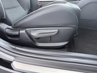 Kia K4 Sportswagon 1.0 T-GDi MHEV GT-Line Launch Edition met Panoramadak  Elektrische Bestuurdersstoel - Stoel-/Stuurverwarming - Adaptieve Cruise Control - Climate Control - - 7 Jaar of 150.000km Fabrieksgarantie / 42