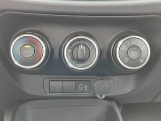 Toyota Aygo X PLAY 4S-BANDEN APPLE/ANDROID AD-CRUISE CAMERA BLUETOOTH AIRCO NL-AUTO EL-RAMEN/SPIEGELS / 22