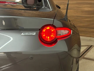 Mazda MX-5 RF 2.0 SkyActiv-G 160 GT-M | Targa | Takumi Leder | Keyless | Winterpakket | LED | Cruise |Roadster Fastback | Plaatje! / 43
