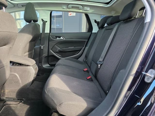 Peugeot 308 SW 1.2 PureTech Blue Lease Executive | PANO | TREKHAAK | NAP / 9