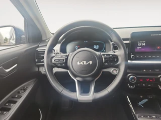 Kia Stonic 1.0 T-GDi MHEV DynamicPlusLine | Camera | Navi | Privacy Glass | Apple Carplay | Android Auto | Lichtmetalen Velgen | / 16