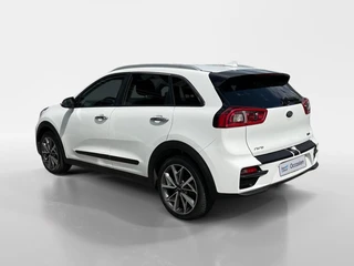 Kia e-Niro ExecutiveLine 64 kWh | Cruise Control | Climate Control | Camera | Navigatie | Stoelverwarming | Stoelventilatie | Stuurverwarming | / 9