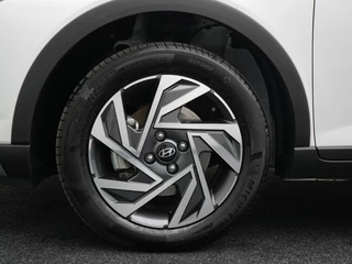 Hyundai Bayon 1.0 T-GDI Comfort Smart Private lease 439 p.m. / 43