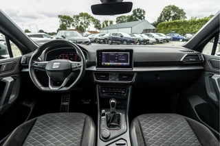 SEAT Tarraco 1.4 TSI e-Hybrid PHEV FR  | E-Trekhaak | Pano | Travel assist / 36