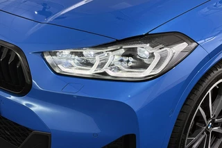 BMW X2 xDrive25e M Sport Panoramadak Head-Up HiFi Keyless Memory / 21