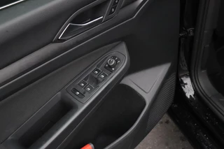 Volkswagen Golf 1.5 TSI Style | MEMORY | PANODAK | HEAD-UP | CAMERA | NAVI | CRUISE | / 24