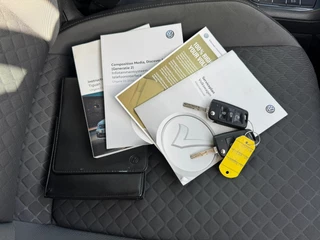 Volkswagen Tiguan 1.4 TSI Comfortline * Navigatie * Virtual Cockpit * Led * Lichtmetalen Velgen * / 29