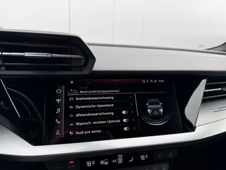 Audi A3 Sportback 45 TFSI e 245pk S edition Competition Leder / 26