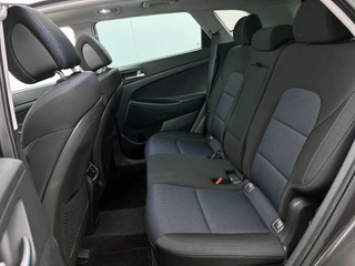Hyundai Tucson 1.6 T-GDi Comfort 4WD | Trekhaak | Schuifdak | Camera | Stoelverwarming | / 28