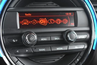 MINI Cooper 1.5 COOPER CHILI S.BNS CLIMA / STOELVERW. / CRUISE / 28
