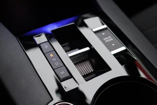 Lancia Ypsilon 1.2 Turbo Hybrid HF Line 110pk / 12