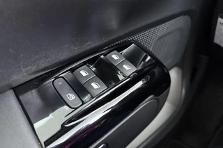 Citroen C3 1.2 110pk PureTech Shine | Automaat | Apple Carplay/Android Auto | Airco | Achteruitrijcamera | Cruise Control | DAB / 18