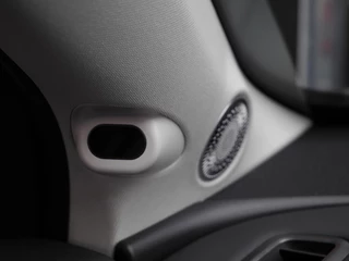 Leapmotor C10 Design REEV 28.4 kWh | Nieuwe auto | Gecombineerde actieradius WLTP 974km | 1500 kg Trekgewicht | Diverse kleuren leverbaar | Full options | Stuurverwarming | Stoelverwarming en koeling | Elektrisch verstelbare voorstoelen | Navigatie | Keyless entry & start | 20 inch lichtmetalen velgen | Led verlichting / 19