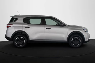 Opel Frontera Electric Edition 44 kWh Achteruitrijcamera Apple CarPlay SOH 100% / 30