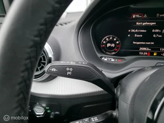 Audi Q2 35 TFSI S Edition / Pano / Navi / Camera / Virtual / 21