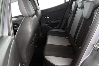 Opel Mokka-e Elegance 50-kWh 11kw bl. SOH 100% Achteruitrijcamera Apple CarPlay / 9