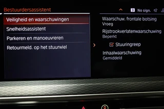 BMW X3 xDrive20i M-Sport Business Edition Plus | PANORAMADAK | STUURVERWARMING | TREKHAAK | 20" / 10