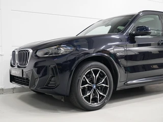 BMW X3 xDrive30e M-Sport Panoramadak | Elektr. Trekhaak / 32