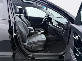 Kia e-Niro DynamicPlusLine 64 kWh - SOH 96,0% - Schuif-/kanteldak - Stoel-/stuurverwarming - Navigatie - Cruise Control - Keyless - Fabrieksgarantie tot 07-2028 / 42