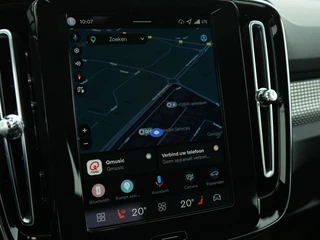 Volvo EX40 SINGLE MOTOR PLUS BLACK EDITION 70 KWH 100% SOH  | Trekhaak | Harman Kardon | Warmtepomp / 46