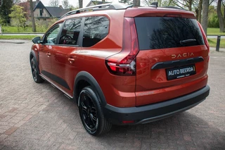 Dacia Jogger TCe 110 Extreme 7 Zitplaatsen | Camera | Stoelverwarming / 18