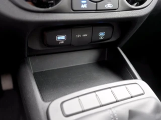 Hyundai i10 1.0 Comfort Smart 5-zits Private lease 339 pm / 32
