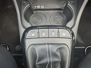 Kia Picanto 1.0 DPI GT-Line | Cruise Control | Climate Control | Camera | Navigatie | Stoelverwarming | Stuurverwarming | Open Dak | / 25