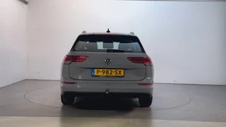 Volkswagen Golf Variant 1.0 TSI 110pk Golf Trekhaak Parkeersensoren Stoelverwarming / 10