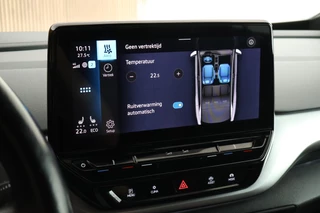 Volkswagen ID.4 First 77 kWh SOH 90% Trekhaak Stoelverwarming Camera Navigatie / 32