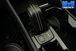 Volvo XC40 1.5 T5 PHEV R-Design|H/K|STUUR.STOELVW|CAM|SOH86% / 63
