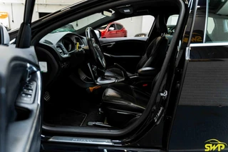 Volvo V40 2.0 T4 Business Sport | NAP Auto | Navi | Automaat | 2.0 motor / 2