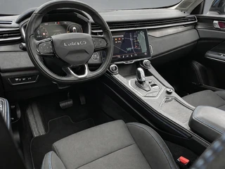 Lynk & Co 01 1.5 PHEV 262 pk  | 1e eigenaar | panoramadak | navigatie | 360 camera | stoelverwarming | NL auto / 16