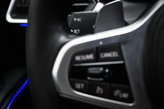 BMW 3-serie 318i M-Sport Executive Edition | AUDIO MEDIA- PACK | DRAADLOZE LADER | DAB | APPLE | CAMERA | 19" / 31