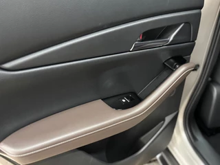 Mazda CX-30 2.0 e-SkyActiv-X M Hybrid Luxury | Pano | Leder | HUD | ACC | Dodehoekdetectie | 180 PK | 2023 / 50