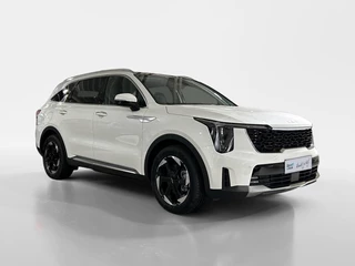 Kia Sorento 1.6 T-GDi Plug-in Hybrid 4WD DynamicPlusLine 7p. | Glazen schuif-/kanteldak | BOSE premium geluidsinstallatie | Stoel- en stuurverwarming | NU €3000 Voorraadvoordeel! / 8