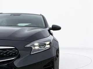 Kia XCeed 1.6 GDi PHEV DynamicLine / 5