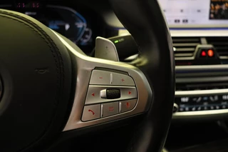 BMW 7-serie 745e High Executive *M Sport* Xpel Massage 394 pk Panorama dak / 54