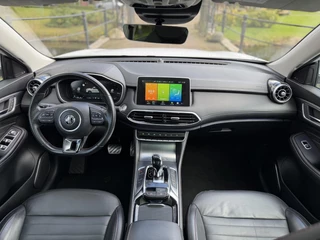MG EHS 1.5 TGDI Luxury PHEV / 6
