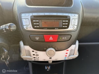 Peugeot 107 1.0 Active AUTOMAAT AIRCO AUX/USB 1E EIGENAAR / 16