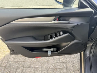 Mazda 6 Sportbreak 2.0 SkyActiv-G 165 Centre-Line  | Trekhaak | Adapt. Cruise | Apple/Android | Head-Up | PDC incl. Camera / 21