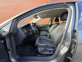 Volkswagen Golf 1.5 TSI Comfort Line Business | Automaat | Massagestoel | Adaptieve Cruise | Navigatie | Parkeersensoren | Bluetooth | Climate Control / 5