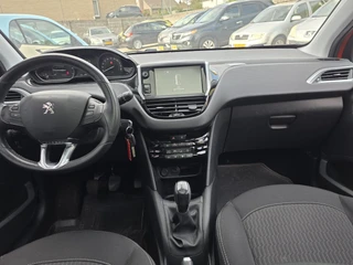 Peugeot 208 1.2 PureTech Allure PANORAMADAK LM CV PPDC TREKHAAK / 14