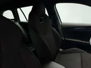 Škoda Octavia Combi 1.0 e-TSI Sport Business / 39