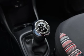 Citroen C1 1.0 e-VTi Feel | 5-deurs | Airco | Getint glas | Bluetooth | Elektrische ramen voor | Slechts 63.027 km / 19