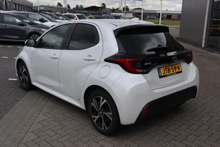 Toyota Yaris HYBRID 115 DYNAMIC COMFORT-PACK LED 16"LMV PRIVACY-GLASS ALL-SEASON BLISS PARK-SENSOREN STUUR/STOELVERW. / 4