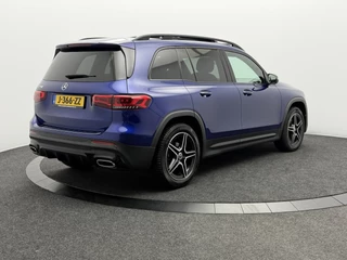 Mercedes-Benz GLB 200 Business Solution AMG Panoramadak | Camera | Full-Led | Sfeerverlichting | All-season / 6