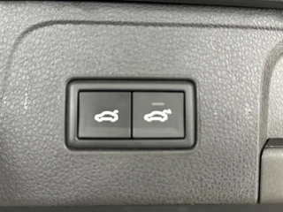 Volkswagen Passat Variant 2.0 TSI R-line Executive Business | VOL! | PANO | IQ.LIGHT | Dynaudio| Virtual | Leder | HuD | Trekhaak / 51