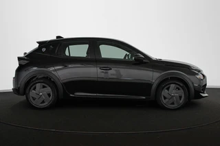 Lancia Ypsilon 1.2 Turbo Hybrid 110pk / 28