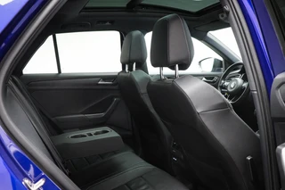 Volkswagen T-Roc 2.0 TSI 4Motion R | PANORAMADAK | BEATS | AKRAPOVIC UITLAAT | CAMERA | TREKHAAK / 6